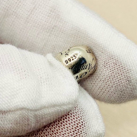 EUC Pandora 791111 Sterling Silver Language of Love Heart Charm - Picture 8 of 10